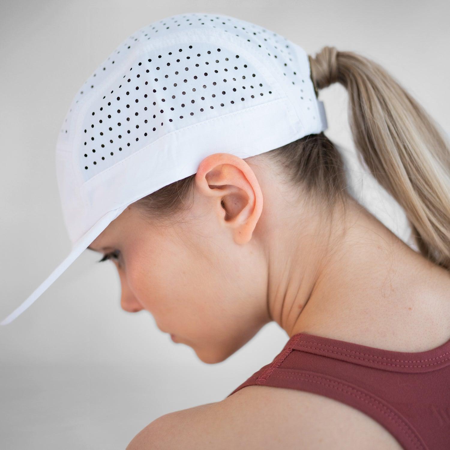 gorra running blanca