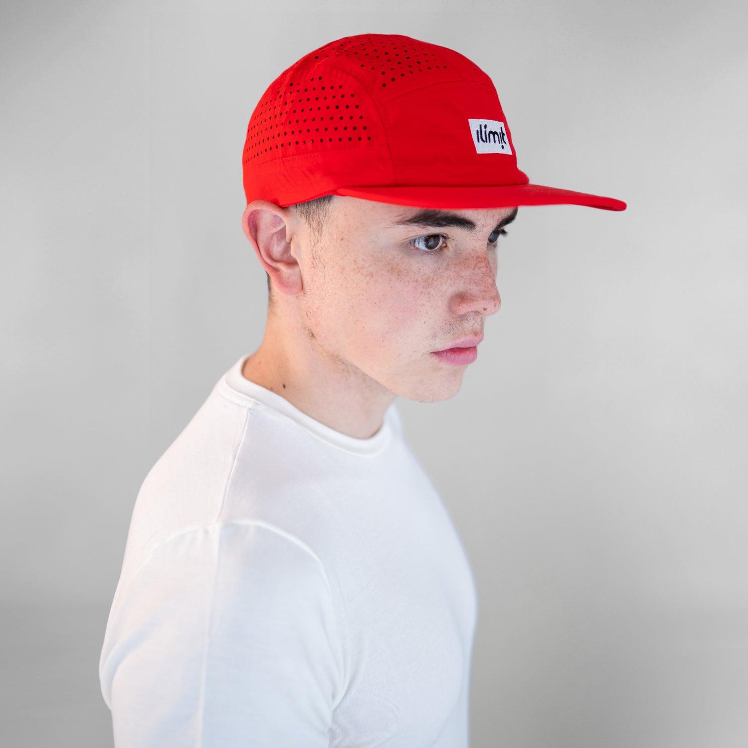 gorra roja running