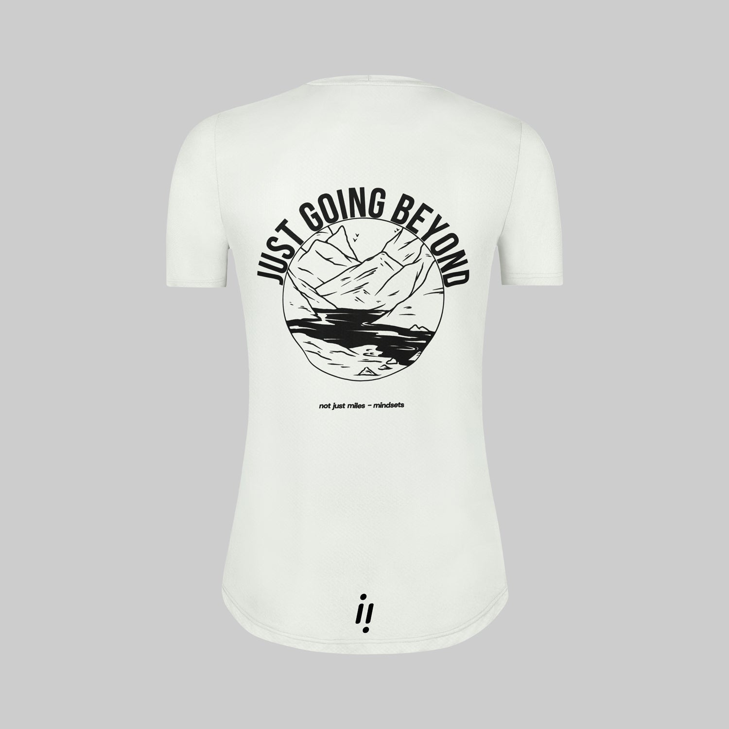 Camiseta Mujer Run Beyond 01
