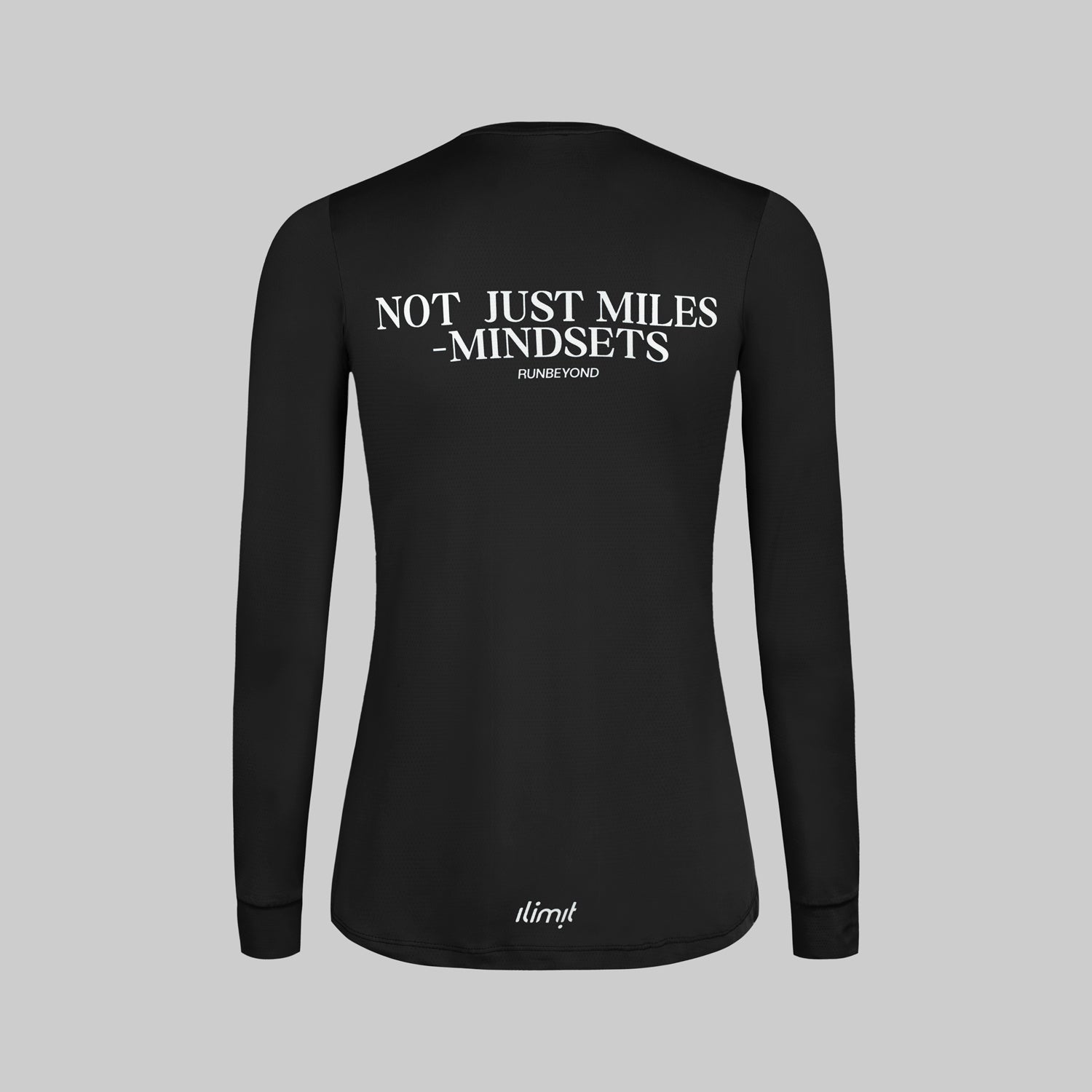 Camiseta Manga Larga Mujer Run Beyond 05