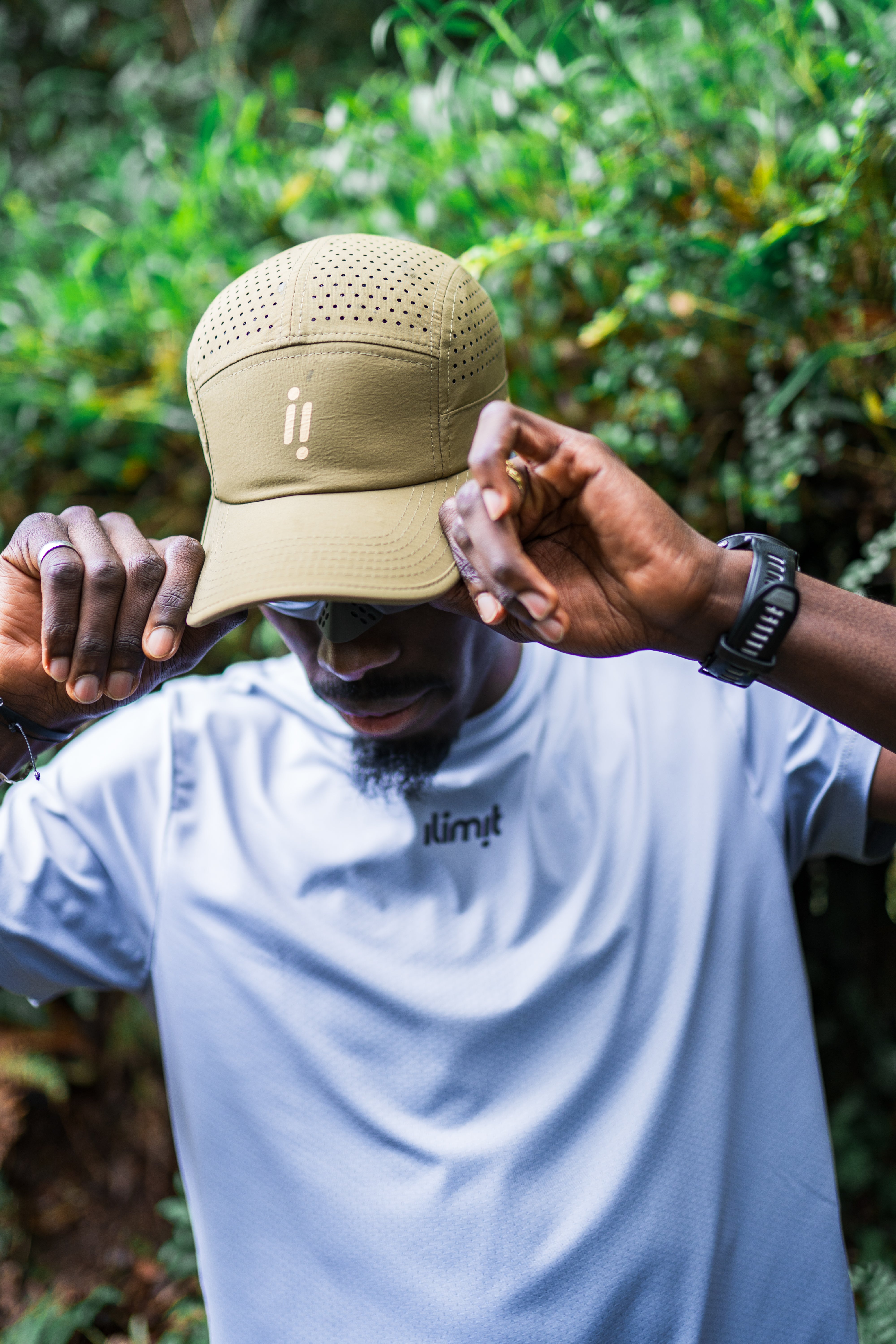 Gorra Edición Limitada Run Beyond Verde