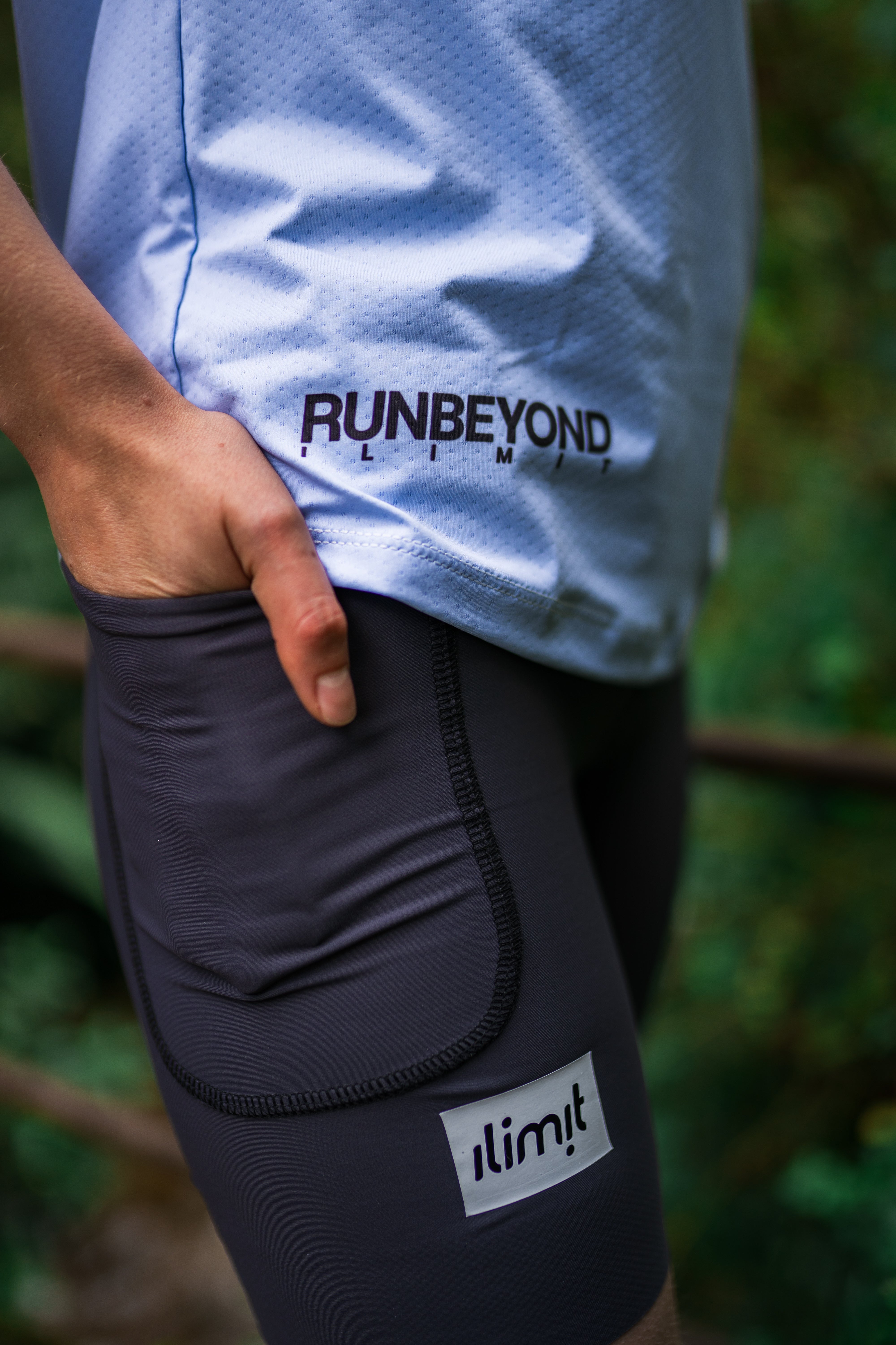 Camiseta Mujer Run Beyond 03