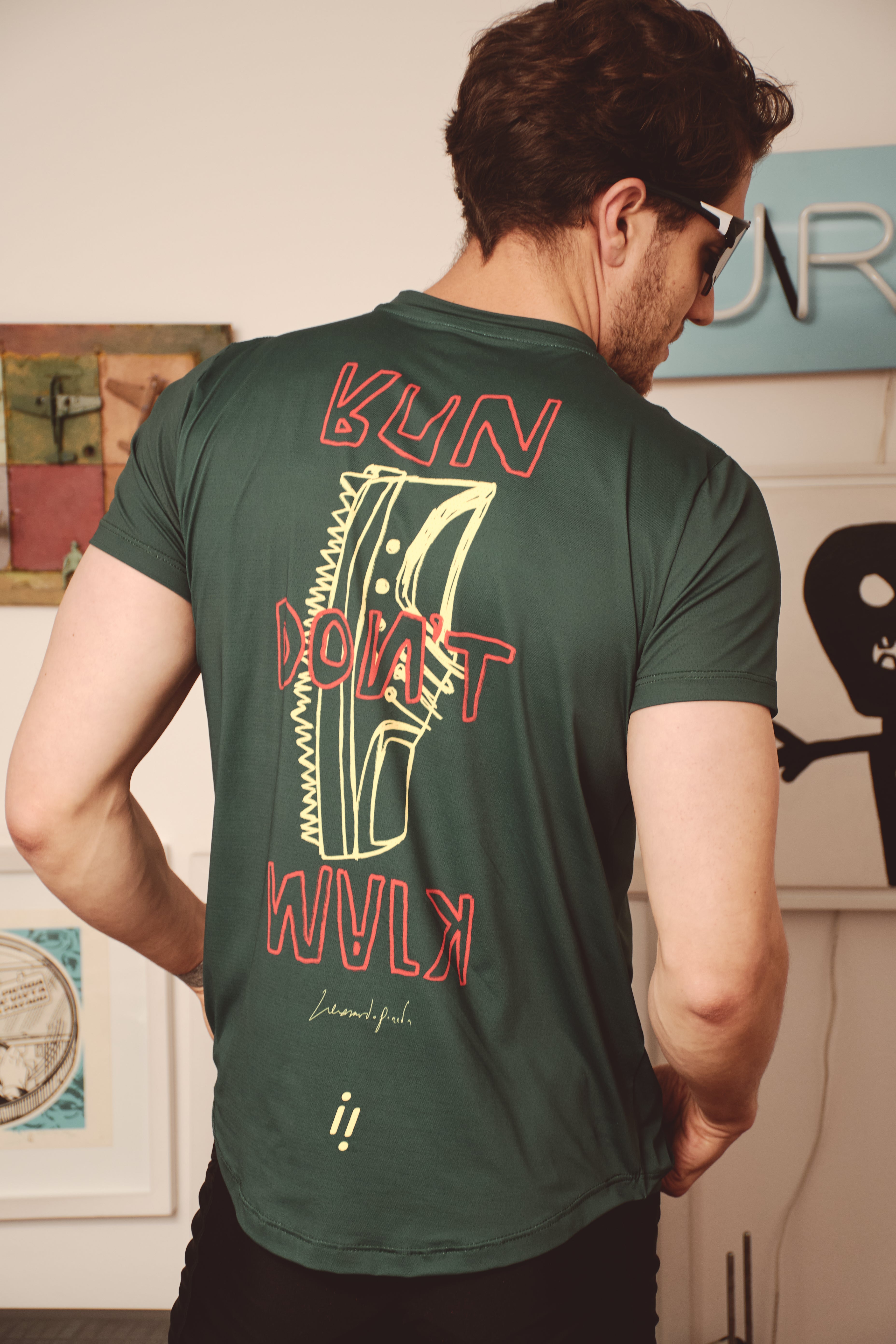 Camiseta Edición Limitada Manga Corta Hombre THE GALLERY -  RUN DON’T WALK